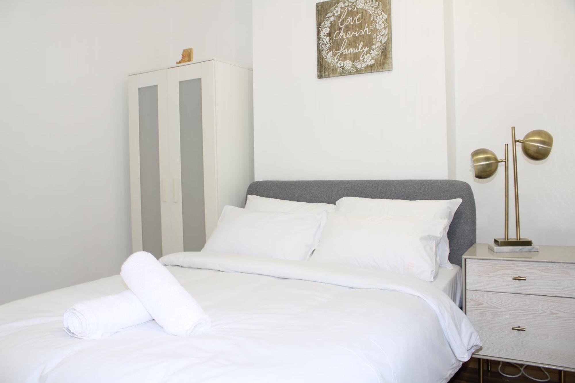 F2S Serviced Apartments 2Bedroom Terrace House With Free Wifi Netflix Suitable For Contractors Walking Distance To Train Station 더비 외부 사진