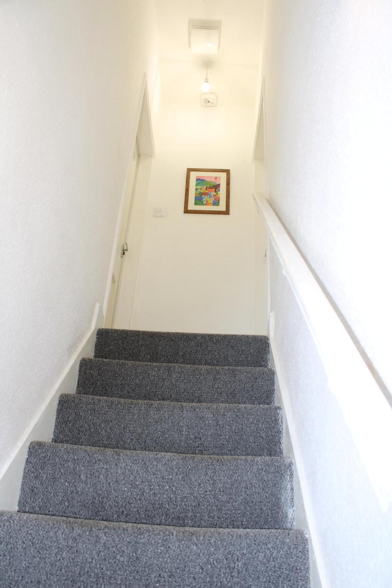 F2S Serviced Apartments 2Bedroom Terrace House With Free Wifi Netflix Suitable For Contractors Walking Distance To Train Station 더비 외부 사진